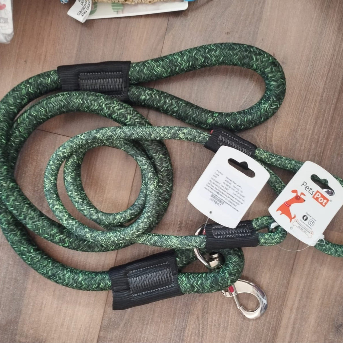 PETSPOT GREEN COLOUR LEASH - Premium Accessories from The Pet Station