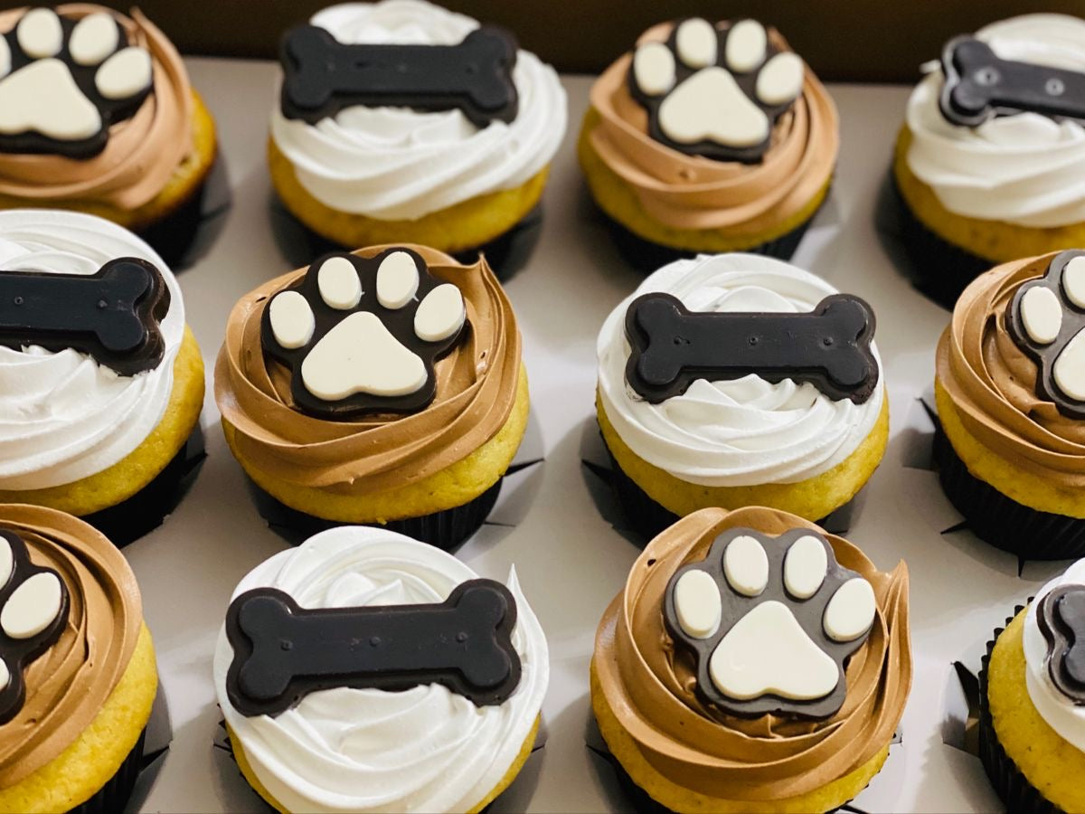 THE PET STATION’S BLACK PAW AND BONE CUPCAKES - Premium Cupcakes from The Pet Station